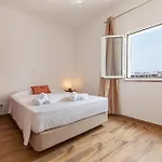 Abrotea * Lagos