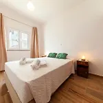 Abrotea Apartment