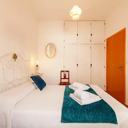 Apartment Abrotea *