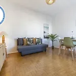 Abrotea Apartment