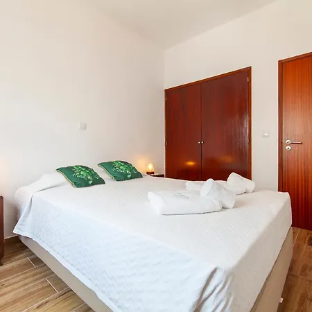 B62 - Casa Do Alecrim In *